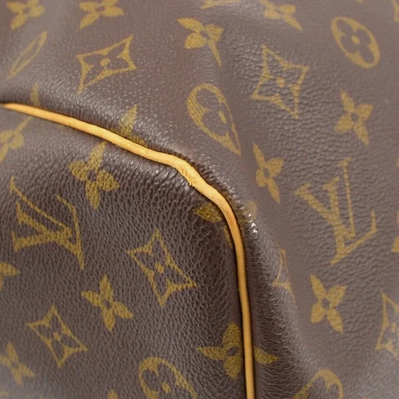 Louis Vuitton Monogrammed Keepall 50 Travel Bag - Picture 8 of 10